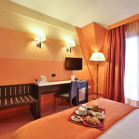Western Palace 4*