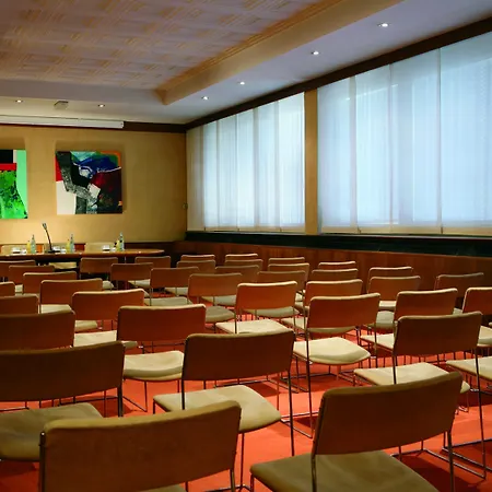 Western Palace Hotel