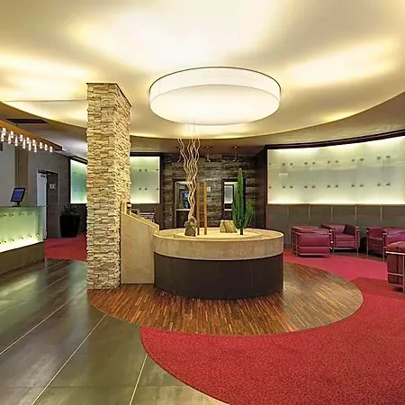 Отель Western Palace 4*