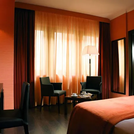 Western Palace Hotel 4*
