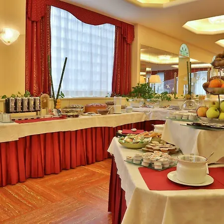 Western Palace Otel